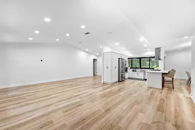 2425 NW 36th Street, Boca Raton, FL 33431 - Photo 4