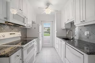 130 Doolen Ct, North Palm Beach, FL 33408 - Photo 18