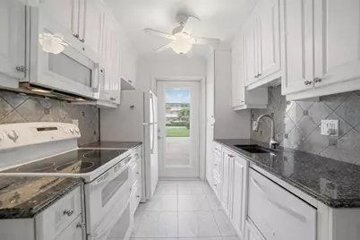 130 Doolen Court #108, North Palm Beach, FL 33408 - Photo 10