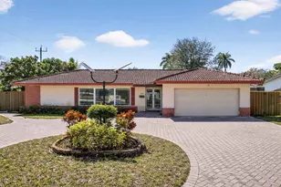 7000 Plantation Rd, Plantation, FL 33317 - Photo 1