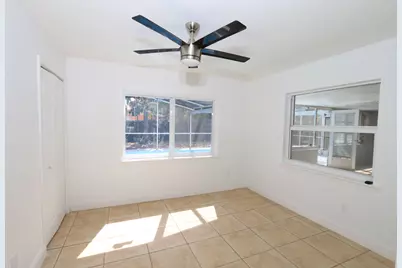 2405 Melon Court, Fort Pierce, FL 34982 - Photo 12