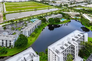 2222 N Cypress Bend Dr, Pompano Beach, FL 33069 - Photo 64