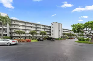 2222 N Cypress Bend Dr, Pompano Beach, FL 33069 - Photo 70