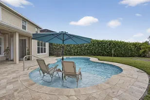 929 Sterling Pine Pl, The Acreage, FL 33470 - Photo 38