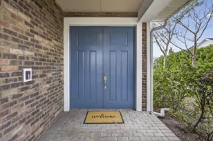 929 Sterling Pine Pl, The Acreage, FL 33470 - Photo 8