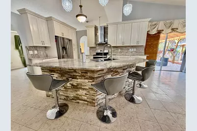 125 SW Donna Terrace, Port Saint Lucie, FL 34984 - Photo 14