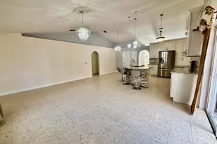 125 SW Donna Terrace, Port Saint Lucie, FL 34984 - Photo 10