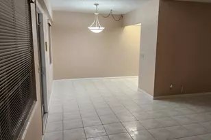 251 Fanshaw F, Boca Raton, FL 33434 - Photo 2