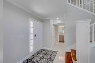 17 Selby Ln, Palm Beach Gardens, FL 33418 - Photo 8