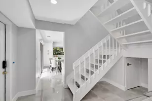 355 Prestwick Cir, Palm Beach Gardens, FL 33418 - Photo 26