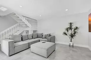 355 Prestwick Cir, Palm Beach Gardens, FL 33418 - Photo 14