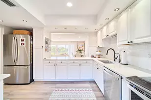 18449 SE Wood Haven Ln, Jupiter, FL 33469 - Photo 10