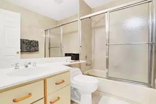 5106 Lake Catalina Dr, Boca Raton, FL 33496 - Photo 24