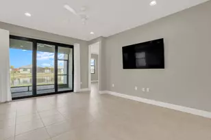 11935 SW Backshore Dr, Port Saint Lucie, FL 34987 - Photo 6