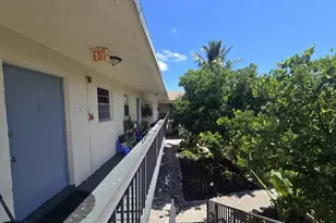 620 S Broadway, Lantana, FL 33462 - Photo 2