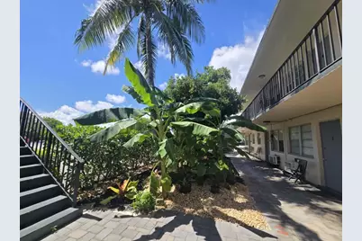 620 S Broadway #9, Lantana, FL 33462 - Photo 4