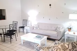 1511 Hawthorne Pl, Wellington, FL 33414 - Photo 2