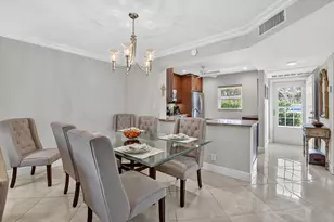 250 NE 20th St, Boca Raton, FL 33431 - Photo 12