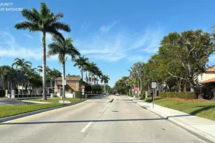 22411 SW 88th Pl, Cutler Bay, FL 33190 - Photo 2