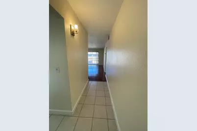 1501 Crescent Circle #A6, Lake Park, FL 33403 - Photo 2