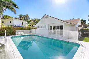 211 Miraflores Dr, Palm Beach, FL 33480 - Photo 1