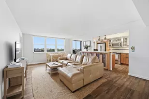 1648 Jupiter Cove Dr, Jupiter, FL 33469 - Photo 12