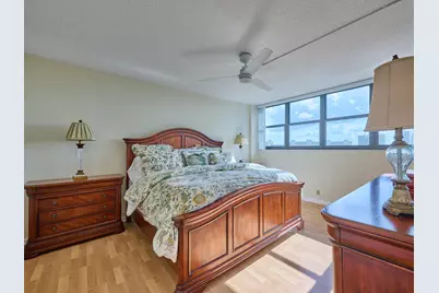 336 Golfview Road #605, North Palm Beach, FL 33408 - Photo 12