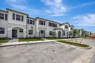 29190 SW 163rd Ct, Homestead, FL 33033 - Photo 2