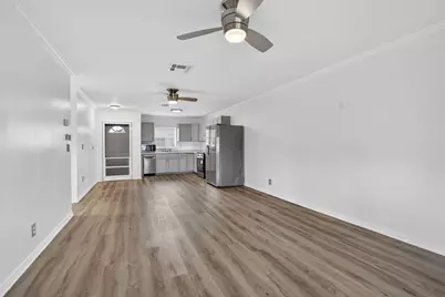 2960 Ashley Drive E #D, West Palm Beach, FL 33415 - Photo 10