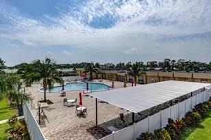 2960 Ashley Dr E, West Palm Beach, FL 33415 - Photo 36