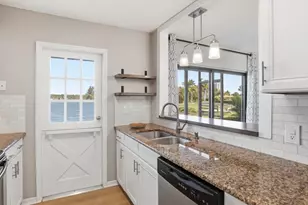 3206 S Lakeview Cir, Hutchinson Island, FL 34949 - Photo 24