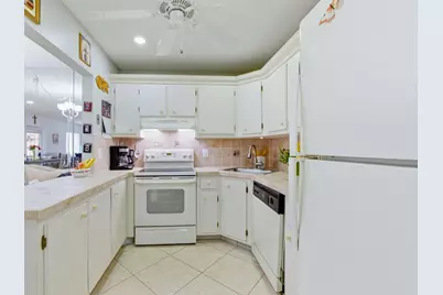 331 Knotty Pine Circle #D-2, Greenacres, FL 33463 - Photo 20