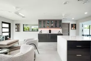 2200 NE 15th Terrace NE, Wilton Manors, FL 33305 - Photo 16