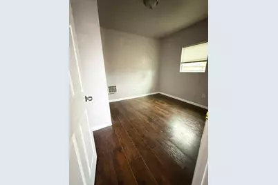 701 N 9th Street #B, Fort Pierce, FL 34950 - Photo 2