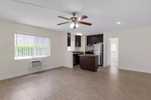 560 NE 46th St, Boca Raton, FL 33431 - Photo 2