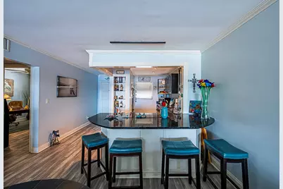 714 Northlake Court #208, North Palm Beach, FL 33408 - Photo 6