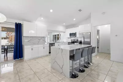 4424 NW Alsace Avenue, Port Saint Lucie, FL 34983 - Photo 2