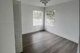 841 NW Riverside Dr, Port Saint Lucie, FL 34983 - Photo 10