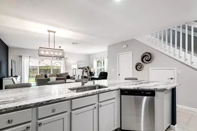 13354 Georgian Court, Wellington, FL 33414 - Photo 10