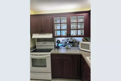 1516 S Lakeside Drive #218, Lake Worth Beach, FL 33460 - Photo 2