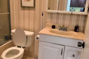 1516 S Lakeside Dr, Lake Worth Beach, FL 33460 - Photo 8