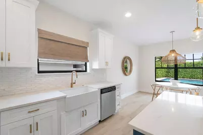 7606 S Olive Avenue, West Palm Beach, FL 33405 - Photo 12