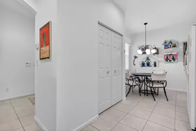 9848 Crescent View Drive S, Boynton Beach, FL 33437 - Photo 10