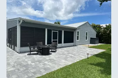 916 SE 5th Street, Stuart, FL 34994 - Photo 8