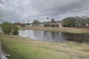 2183 SE Wild Meadow Cir, Port Saint Lucie, FL 34952 - Photo 4