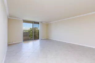 1000 Spanish River Rd, Boca Raton, FL 33432 - Photo 18