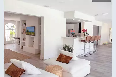 1919 Sunrise Key Boulevard, Fort Lauderdale, FL 33304 - Photo 12