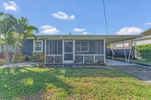 818 Kaye St, West Palm Beach, FL 33405 - Photo 2