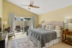 33 Selby Ln, Palm Beach Gardens, FL 33418 - Photo 12