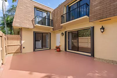 226 Alemeda Drive, Palm Springs, FL 33461 - Photo 1